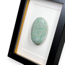 Afbeelding in Gallery-weergave laden, Amazoniet in lijst #1 - BraShiDa Gallery | Art from Mother Nature