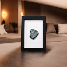Afbeelding in Gallery-weergave laden, Malachiet in lijst #2 - BraShiDa Gallery | Art from Mother Nature