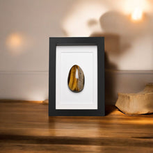 Load image into Gallery viewer, Tijgeroog in Lijst - BraShiDa Gallery | Art from Mother Nature