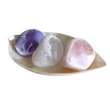 Afbeelding in Gallery-weergave laden, Gouden Driehoek op schelpen schaal 2 | BraShiDa Gallery