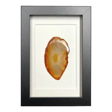 Load image into Gallery viewer, Agaat in lijst #3 - BraShiDa Gallery | Art from Mother Nature
