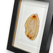 Load image into Gallery viewer, Agaat in lijst #4 - BraShiDa Gallery | Art from Mother Nature
