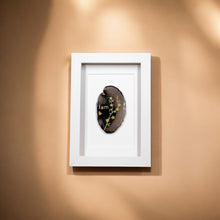 Load image into Gallery viewer, Agaat in lijst I Am - BraShiDa Gallery | Art from Mother Nature
