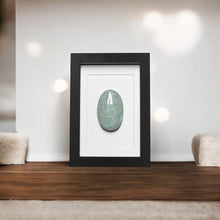 Load image into Gallery viewer, Amazoniet in lijst #1 - BraShiDa Gallery | Art from Mother Nature
