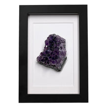 Load image into Gallery viewer, Amethist in lijst #3 - BraShiDa Gallery | Art from Mother Nature
