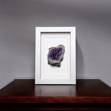 Load image into Gallery viewer, Amethist in lijst #5 - BraShiDa Gallery | Art from Mother Nature
