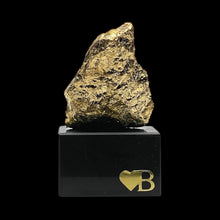 Load image into Gallery viewer, Amethist | Treasures - BraShiDa Gallery | Art from Mother Nature
