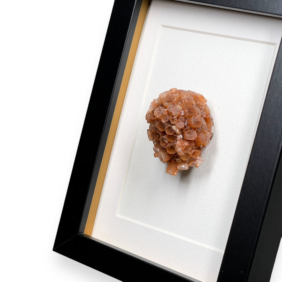 Aragoniet in lijst - BraShiDa Gallery | Art from Mother Nature