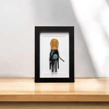 Load image into Gallery viewer, Aventurijn in lijst | Mutiara - BraShiDa Gallery | Art from Mother Nature
