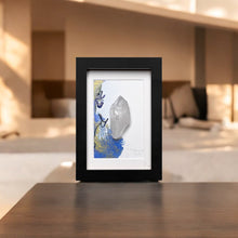 Afbeelding in Gallery-weergave laden, Bergkristal in lijst | Dutch#16 - BraShiDa Gallery | Art from Mother Nature
