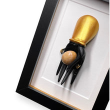Load image into Gallery viewer, Gele Jaspis in lijst | Mutiara - BraShiDa Gallery | Art from Mother Nature
