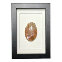 Load image into Gallery viewer, Maansteen in lijst #2 - BraShiDa Gallery | Art from Mother Nature
