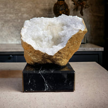 Afbeelding in Gallery-weergave laden, Bergkristal Treasures - #2 - BraShiDa Gallery | Art from Mother Nature
