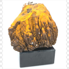Load image into Gallery viewer, Presse papier Limoniet en calciet | 01 - BraShiDa | Stone Gallery
